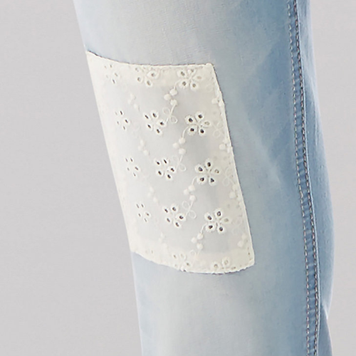 EYELET LACE PATCH CUFFED CROP - 7-16